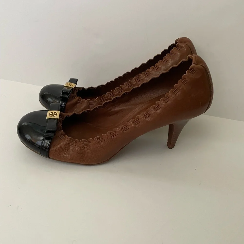 Tory Burch Brown Leather Cap-Toe Heels